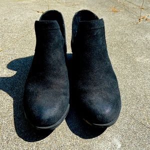 Sorel Lolla Out Boot - Black Nubuck